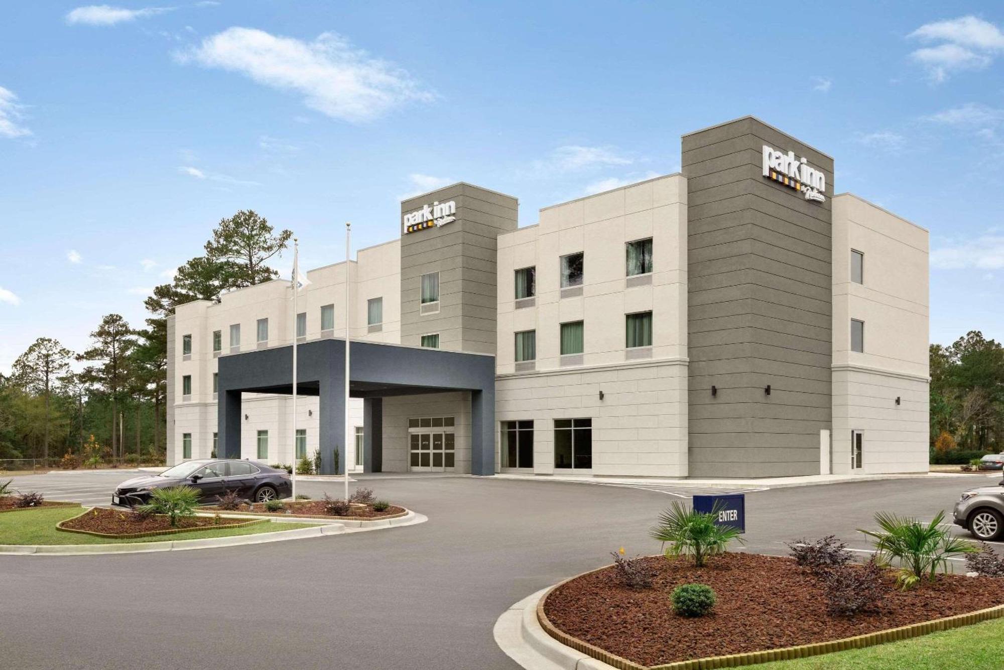 Park Inn By Radisson Florence, Sc Kültér fotó